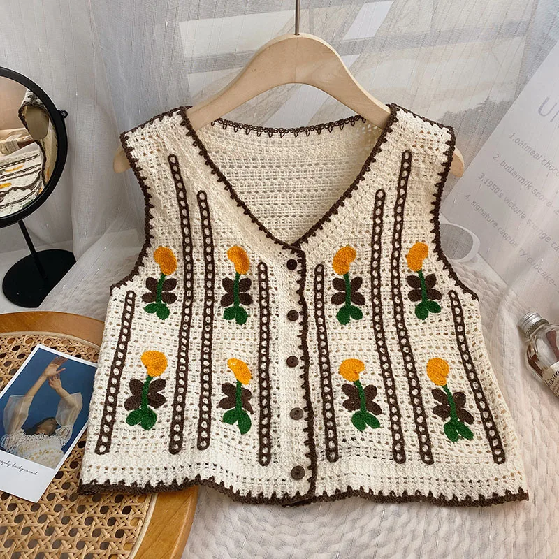 سترة نسائية مطرزة بالزهور من ا - مراجعة Sewing Vest وسعره